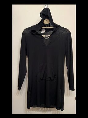 Lightweight Black Hooded Tunic Swim Coverup
